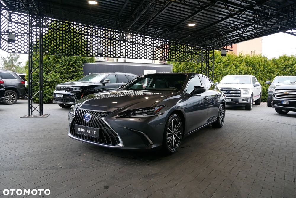 Lexus ES 300h Prestige - 1