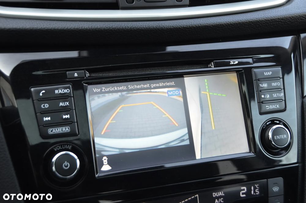 Nissan Qashqai 1.6 DCi 4x4 Tekna+ - 23