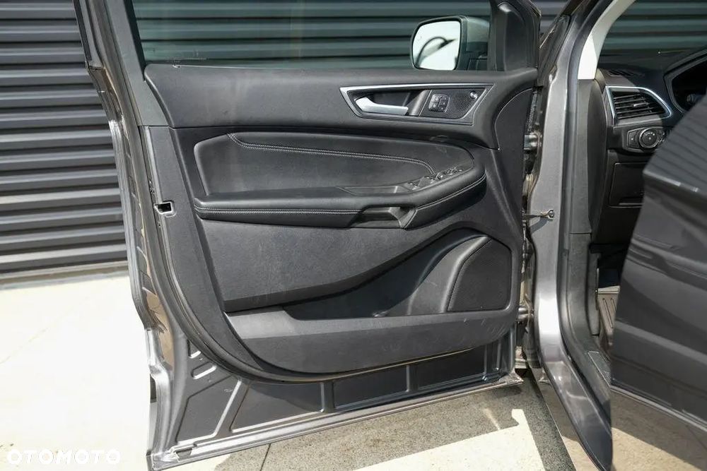 Ford Edge - 22