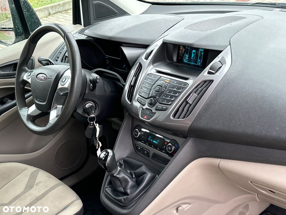 Ford Tourneo Connect 1.6 TDCi Trend - 28