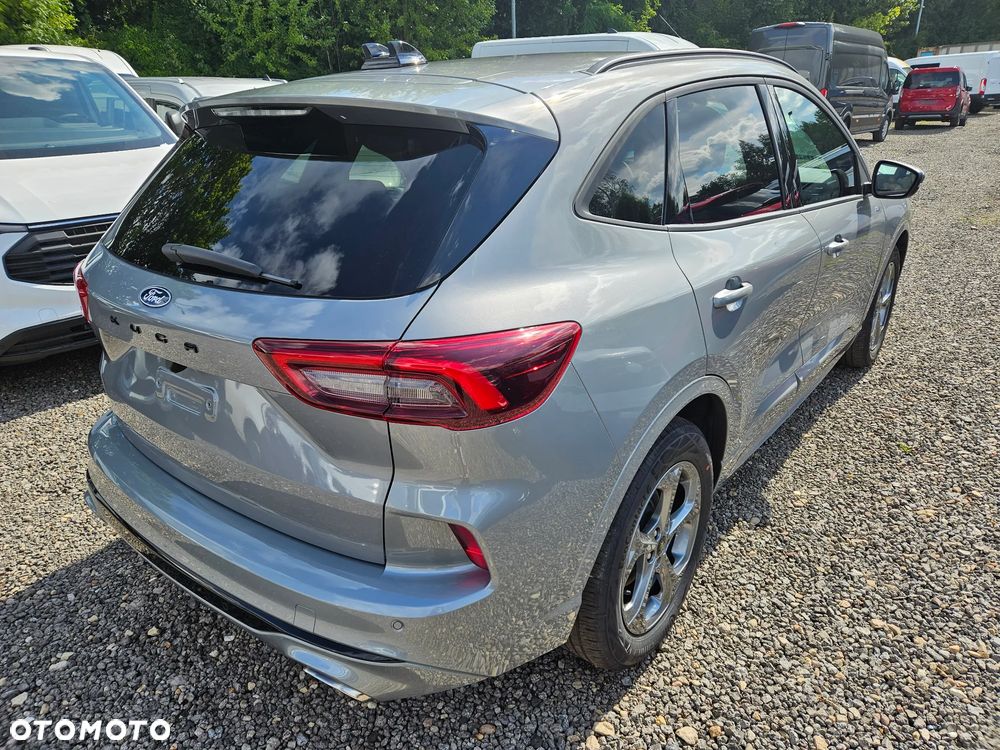 Ford Kuga 1.5 EcoBoost FWD ST-Line - 8