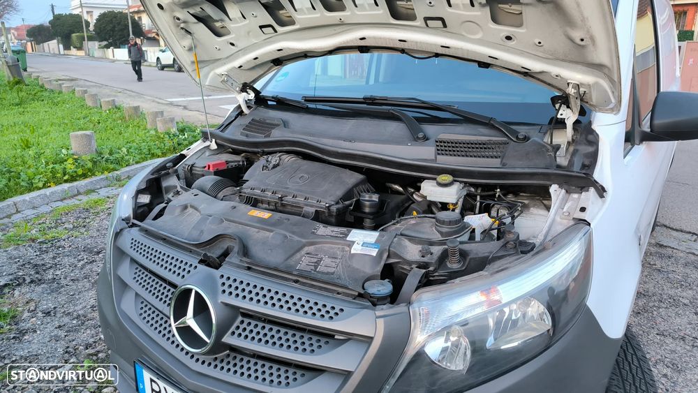 Mercedes-Benz Vito 114, caixa fechada térmica com ar condicionado - 25