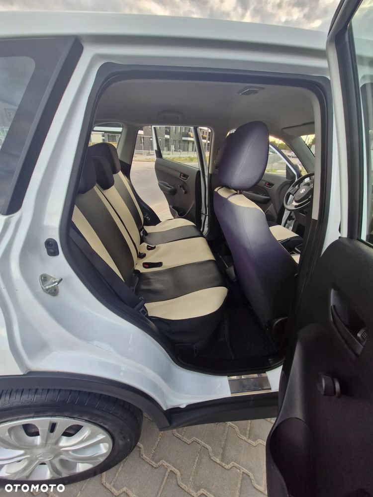 Suzuki Vitara 1.6 Comfort 2WD - 9