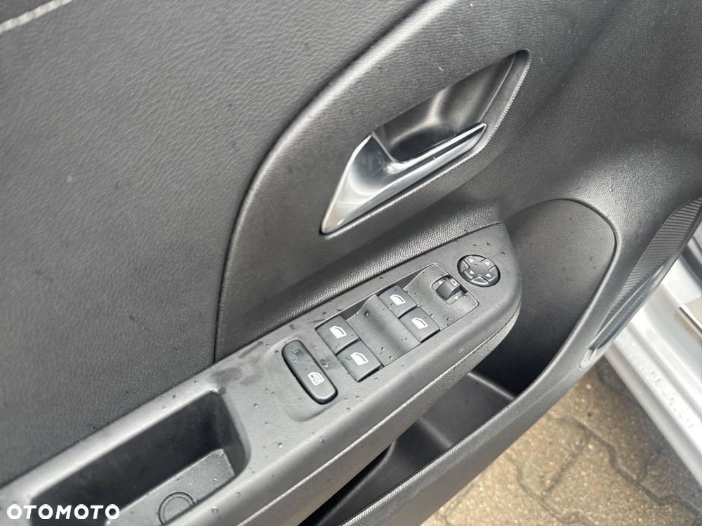 Opel Corsa 1.2 Edition S&S - 19