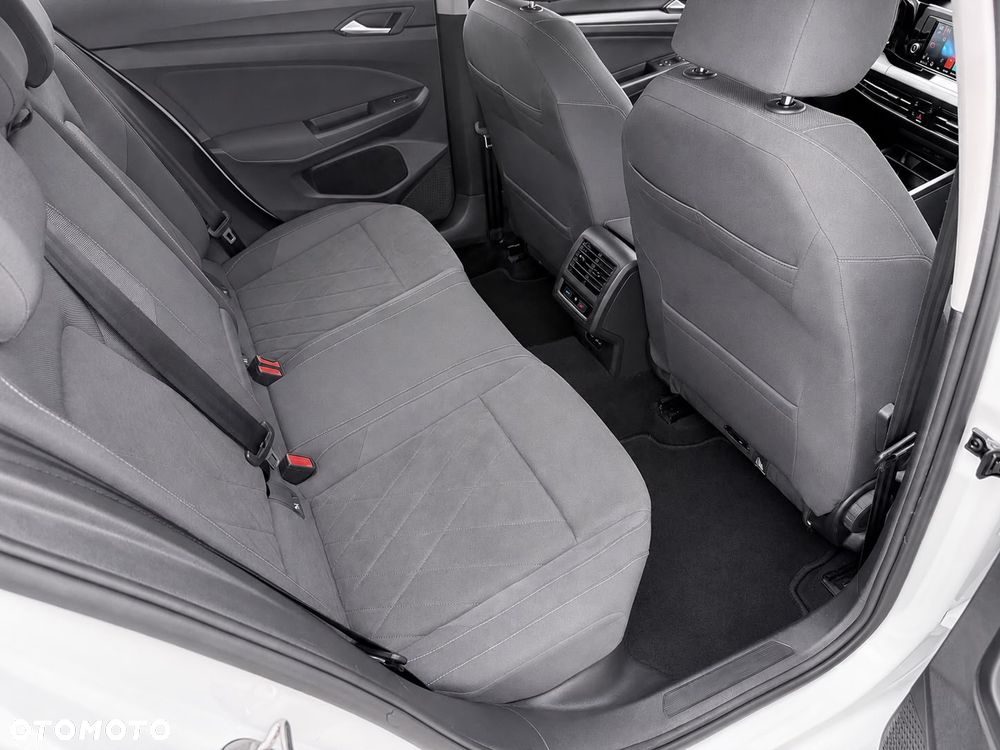 Volkswagen Golf 1.5 TSI EVO Style - 28