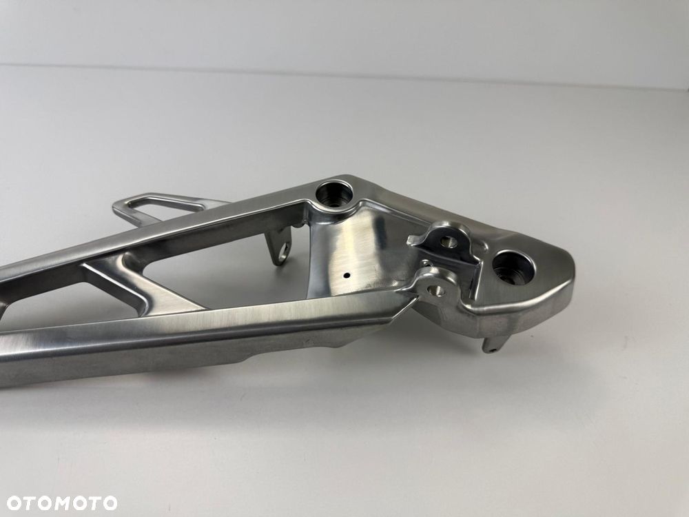 Prawy set Honda CB 1100 SC65 2010+ - 7