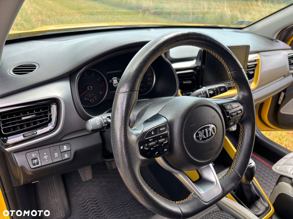 Kia Stonic 1.0 T-GDI L Business Line - 12