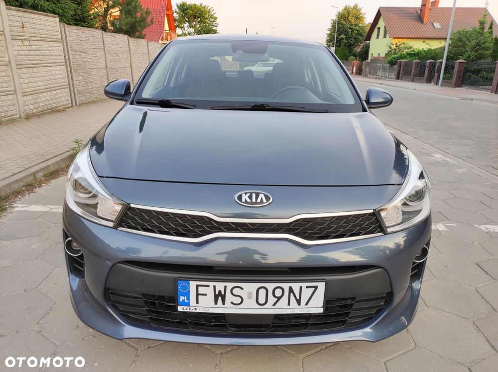Kia Rio - 19