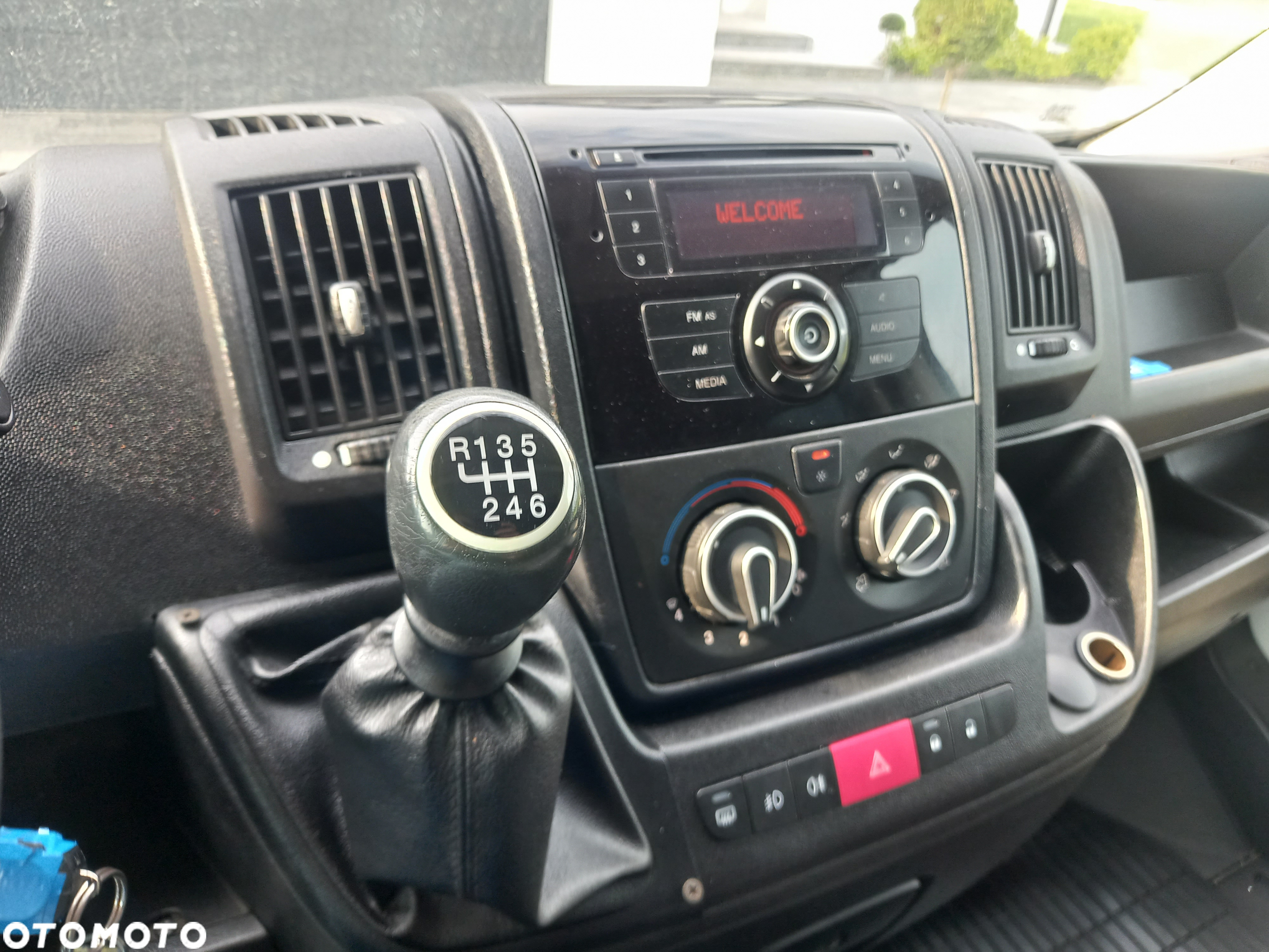 Peugeot BOXER 2.2HDI 130KM 7-Osob 2014 Brygadówka Tempomat  Klima Bagażnik - 16