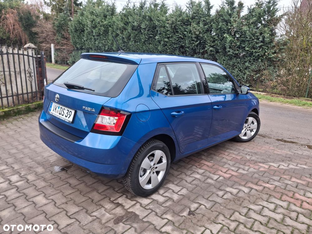 Skoda Fabia 1.0 TSI Cool Edition Red & Grey - 5