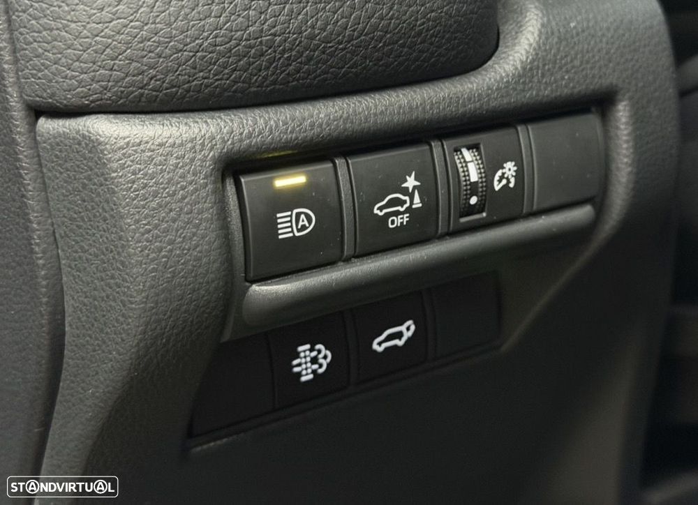 Toyota Land Cruiser Prado - 12