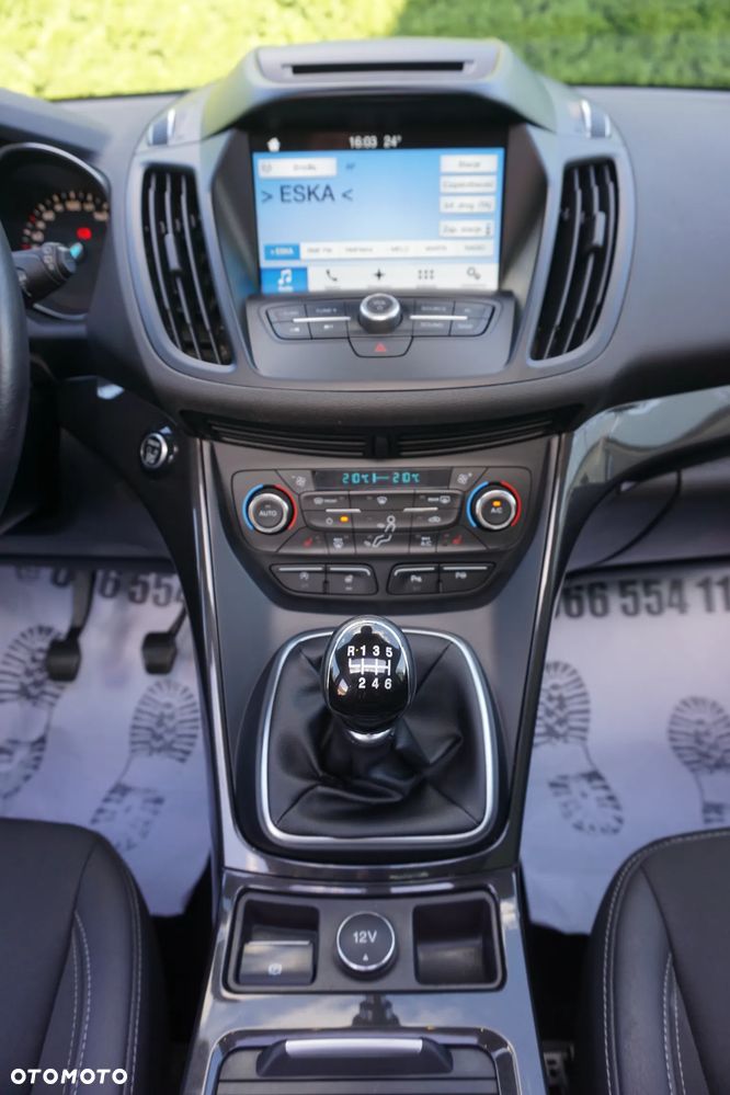 Ford Kuga - 26