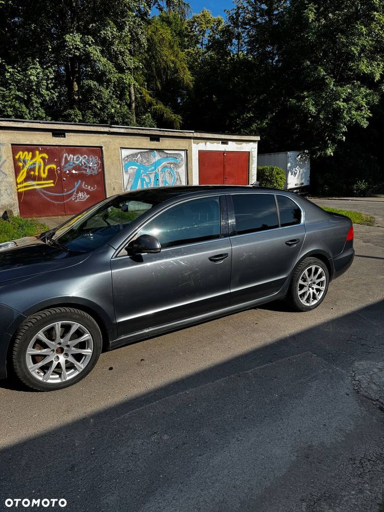 Skoda Superb 1.8 TSI Elegance DSG - 4