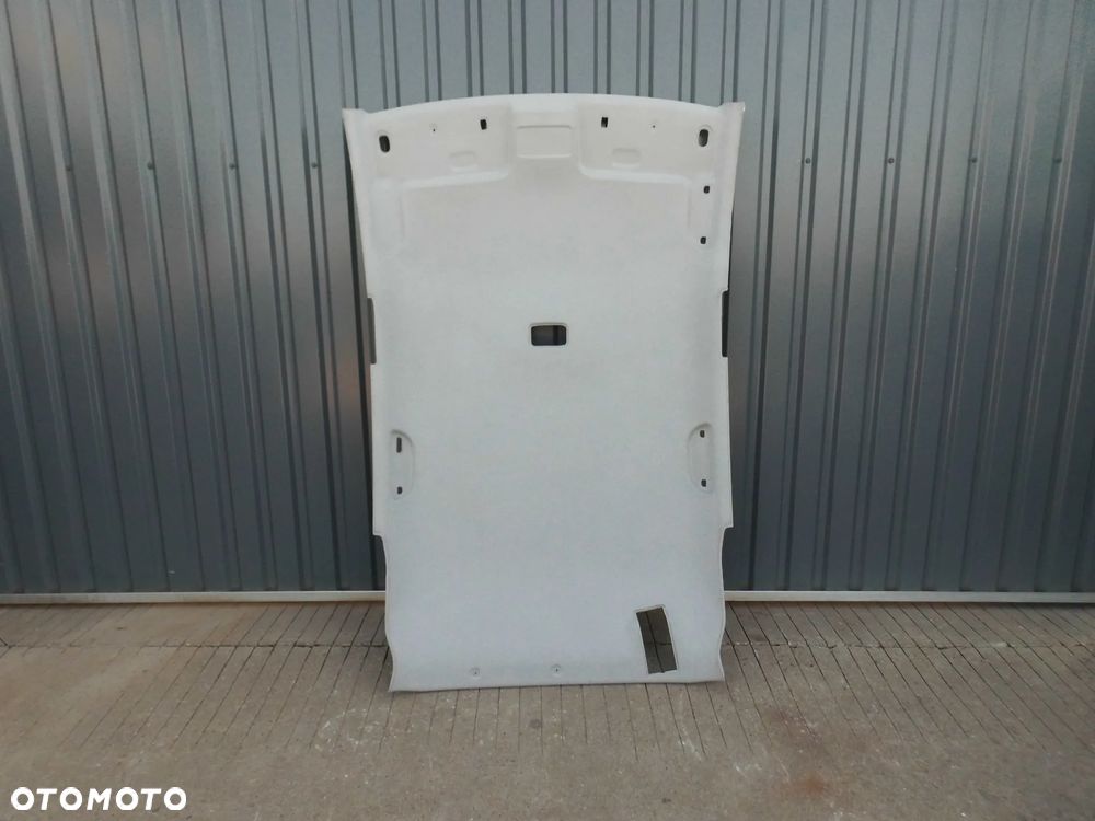 PODSUFITKA KIA VENGA 2009-2019r. ORYGINAŁ