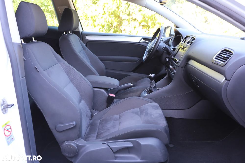 Volkswagen Golf 1.4 TSI Highline - 8