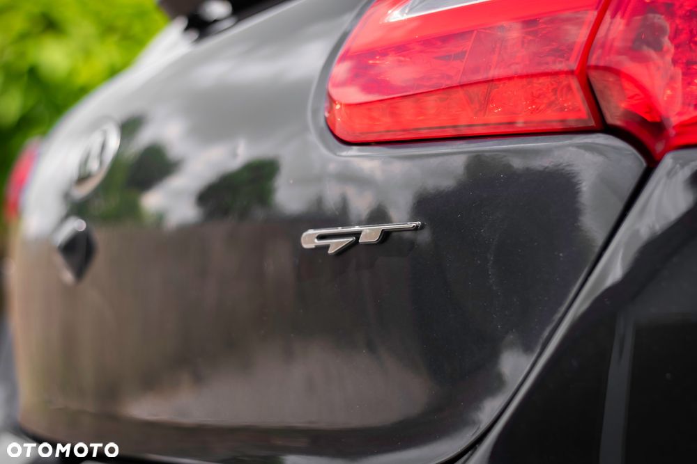 Kia Ceed 1.6 T-GDI GT - 11