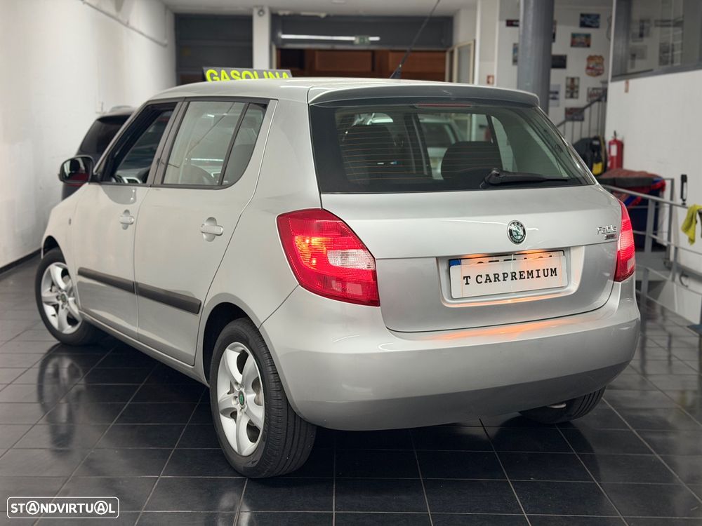 Skoda Fabia 1.2 HTP Sport - 5