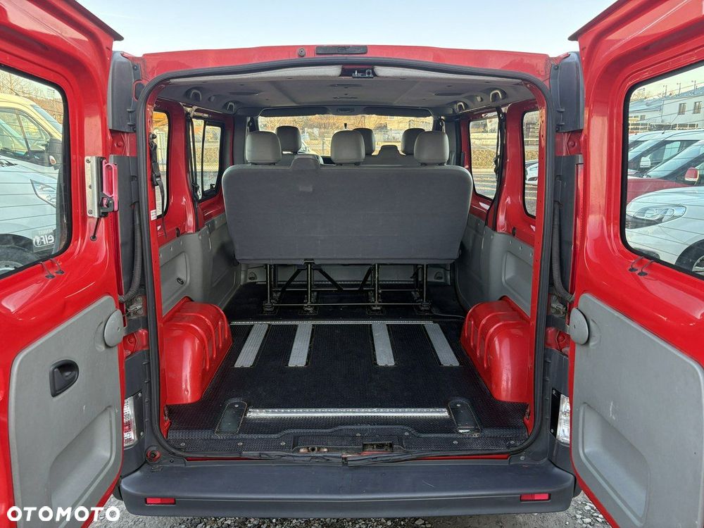 Renault Trafic - 6