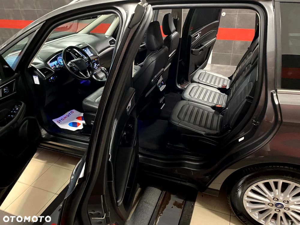 Ford Galaxy 2.0 EcoBoost Titanium - 18