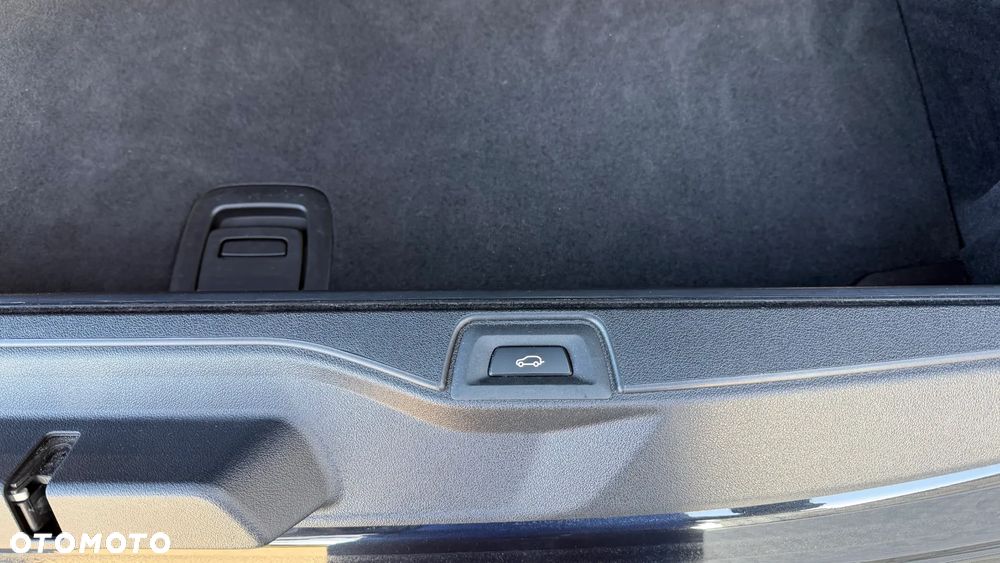 BMW X5 xDrive25d Sport-Aut - 34