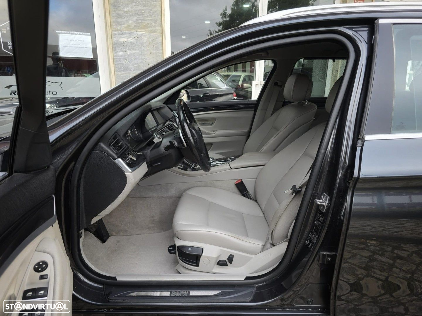 BMW 520 d Auto - 20