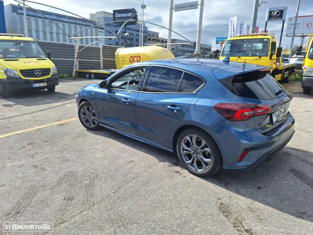 Ford Focus 1.0 EcoBoost MHEV ST-Line - 4