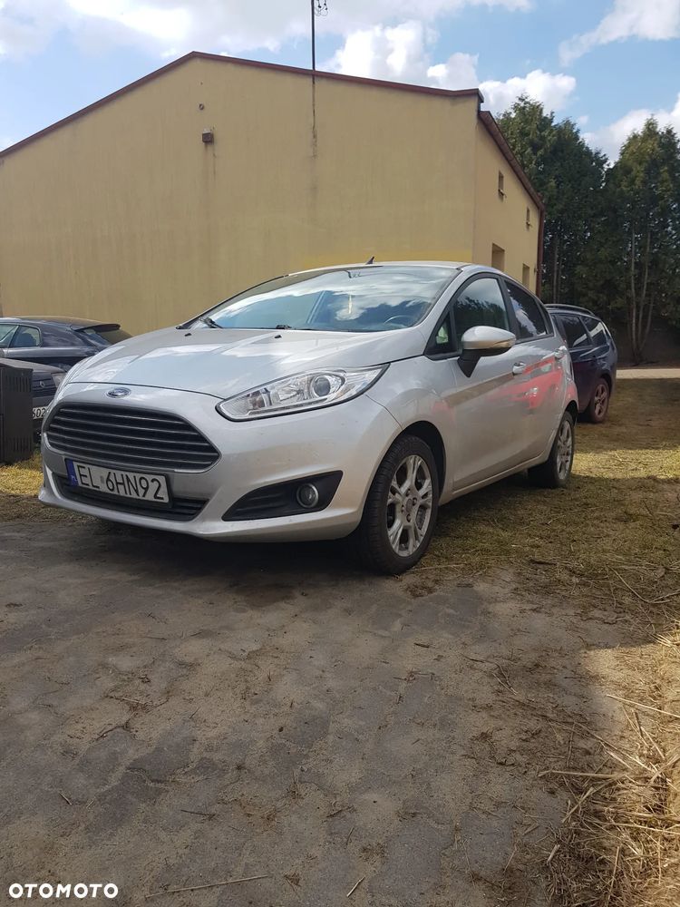 Ford Fiesta 1.0 EcoBoost STart-Stop Trend - 2