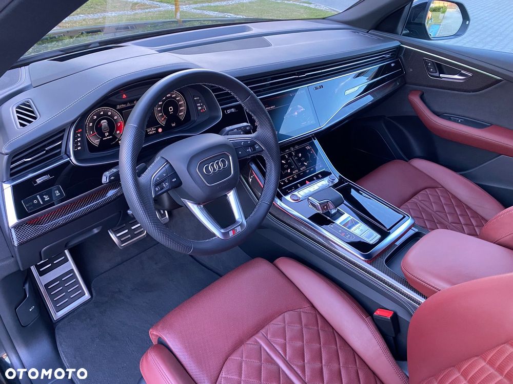 Audi SQ8 - 33