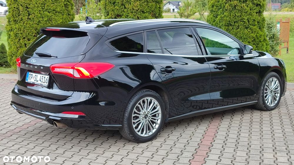 Ford Focus 2.0 EcoBlue Start-Stopp-System TITANIUM X - 12