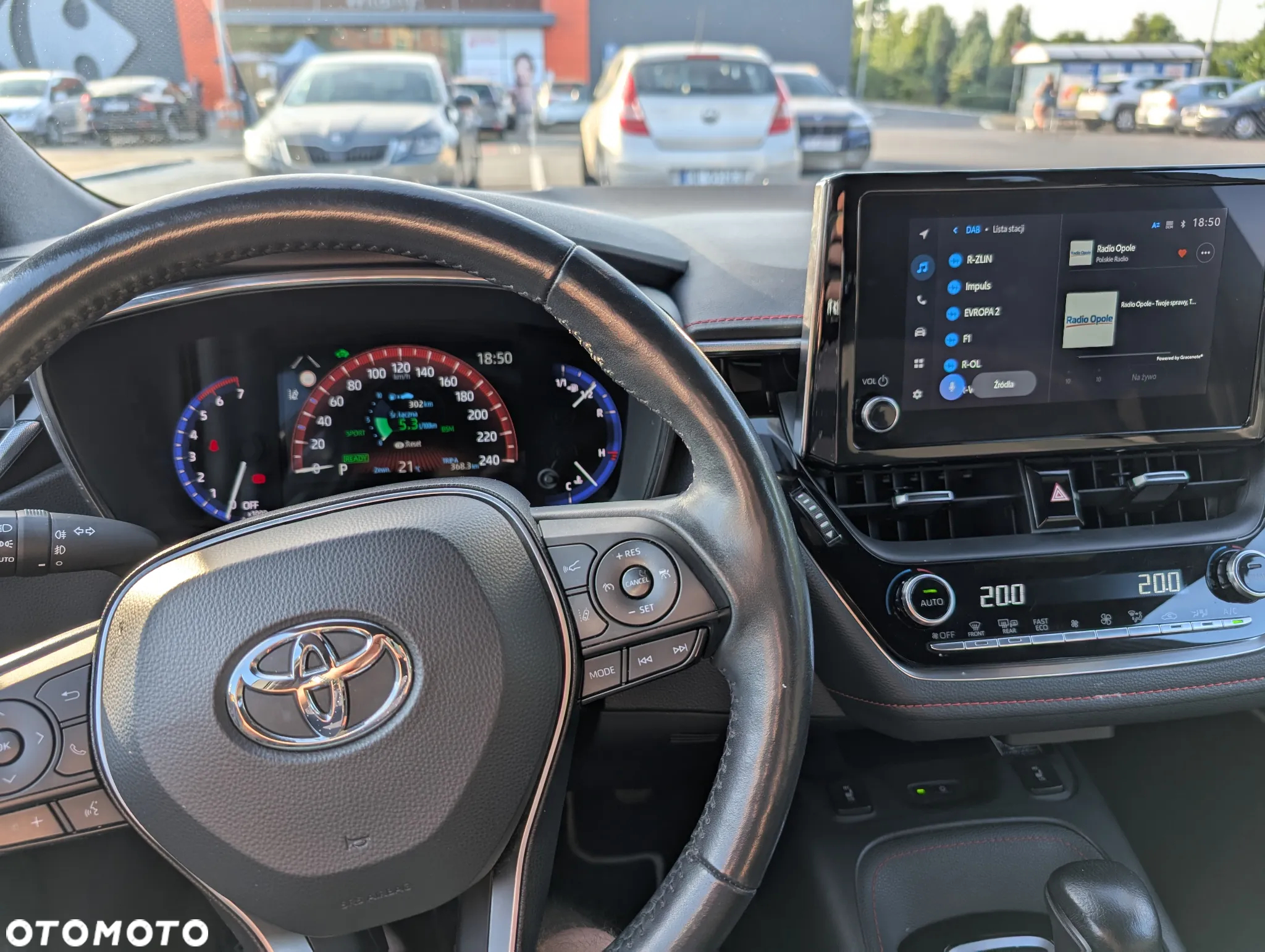 Toyota Corolla 1.8 Hybrid Executive - 13