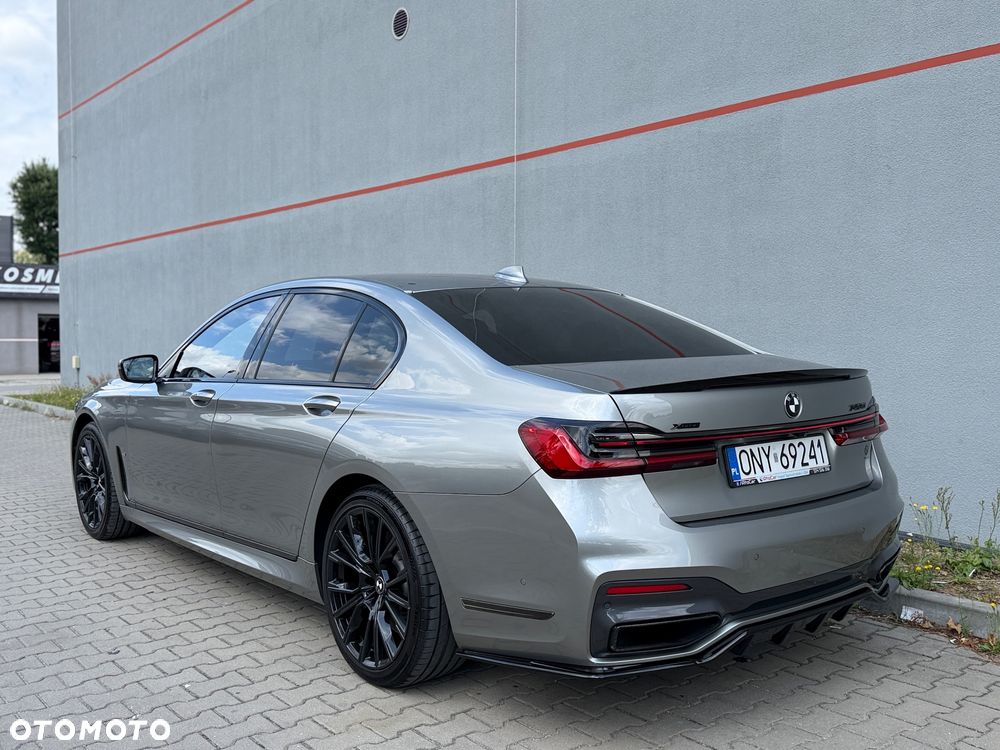 BMW Seria 7 740d xDrive sport - 5