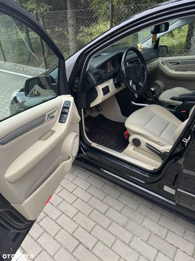 Mercedes-Benz Klasa B 180 CDI EU5 - 6