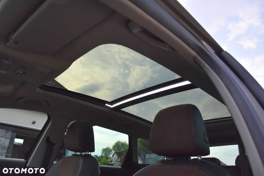 Seat Leon 2.0 TDI DPF Start&Stop DSG XCELLENCE - 37