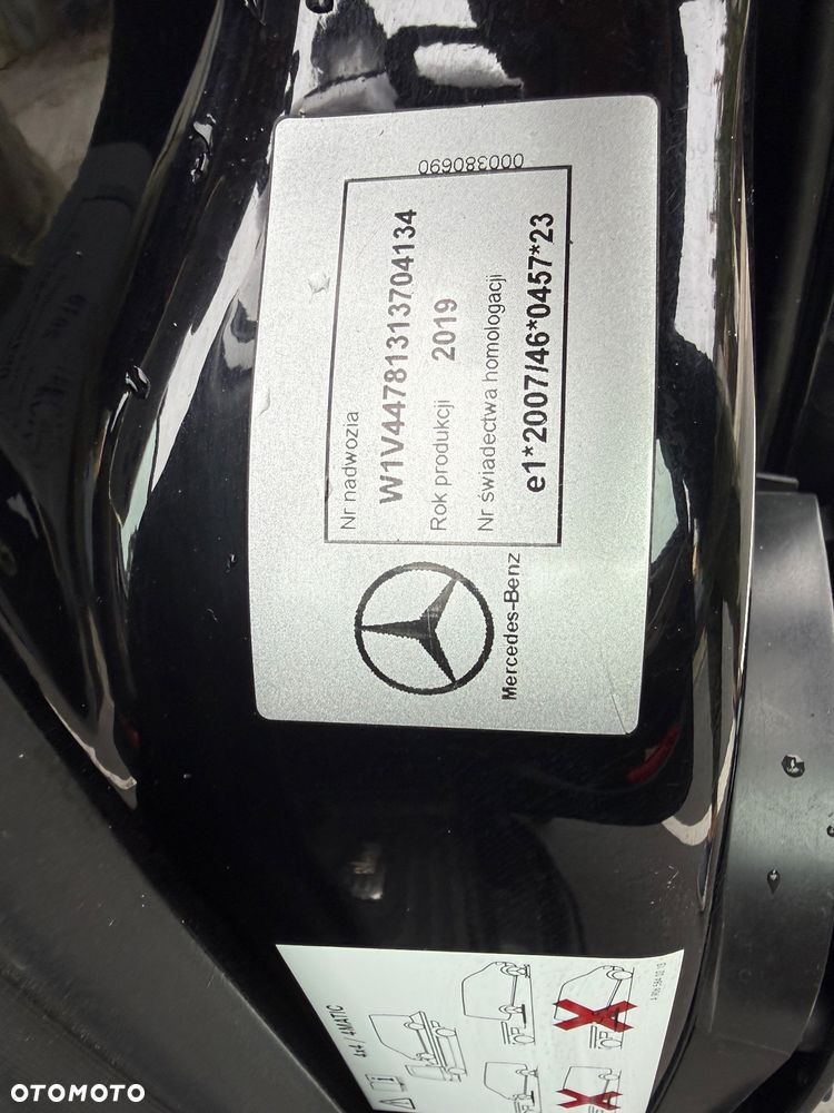 Mercedes-Benz Klasa V 300 d 4-Matic Avantgarde 9G-Tronic (d³ugi) - 4