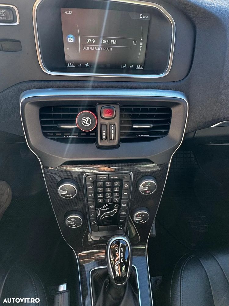 Volvo V40 D3 Aut. Inscription - 25