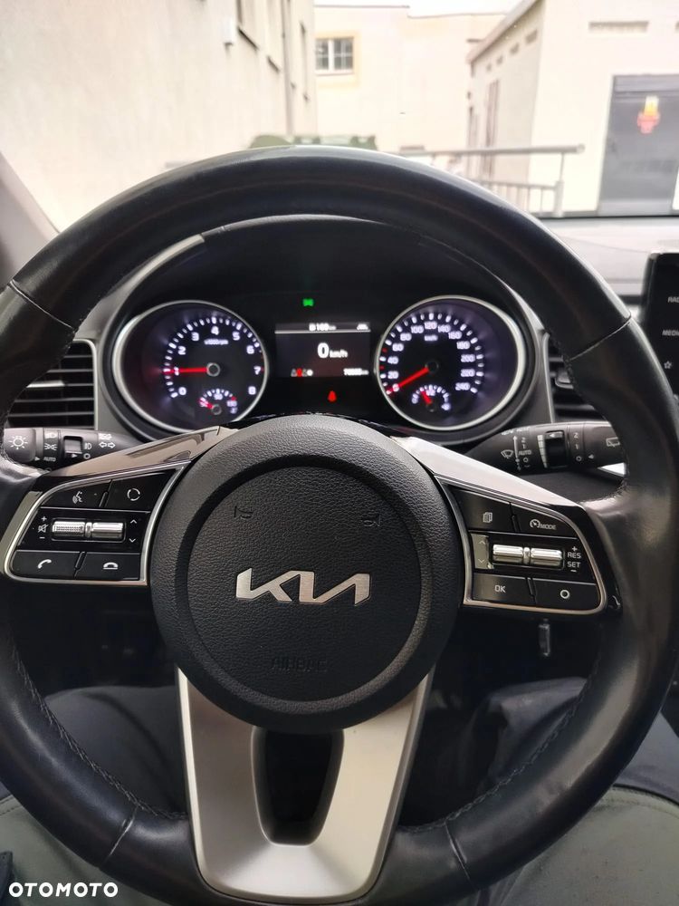 Kia XCeed 1.5 T-GDI M - 10