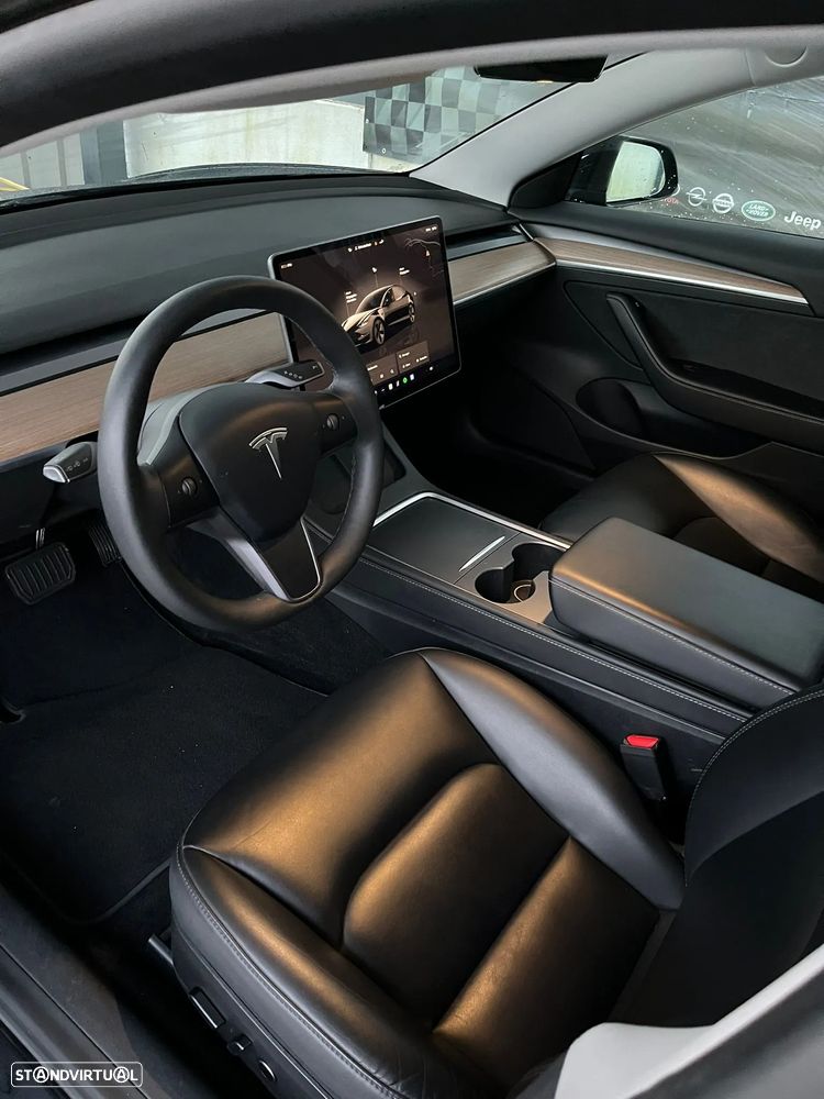 Tesla Model 3 Standard Range Plus RWD - 4