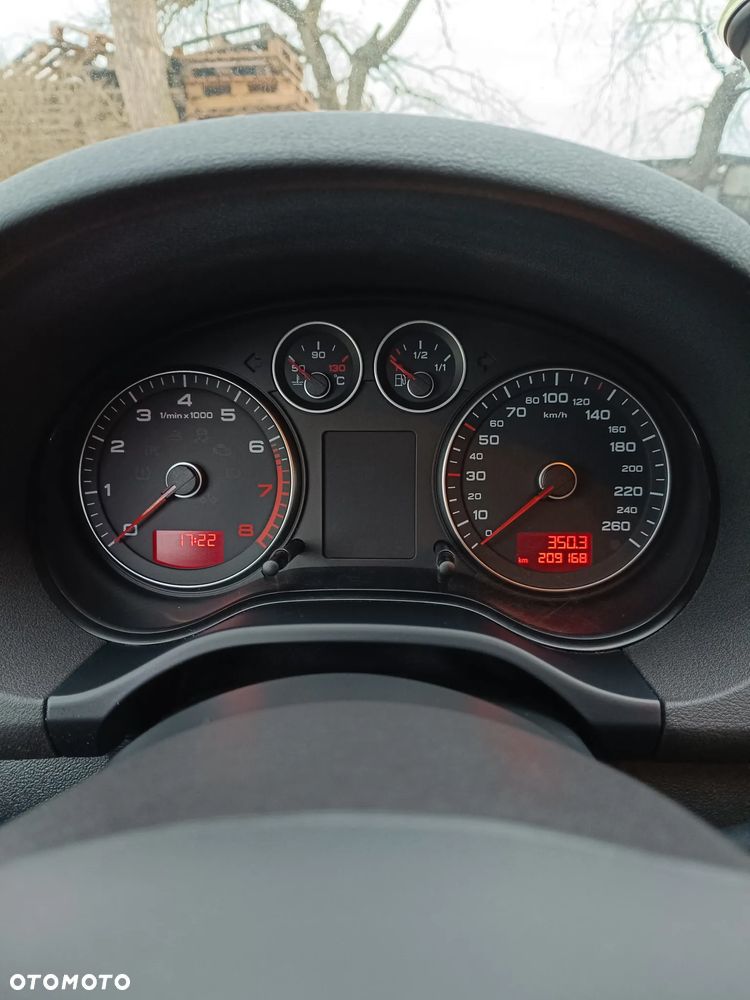 Audi A3 Sportback 1.4 TFSI Ambiente - 13