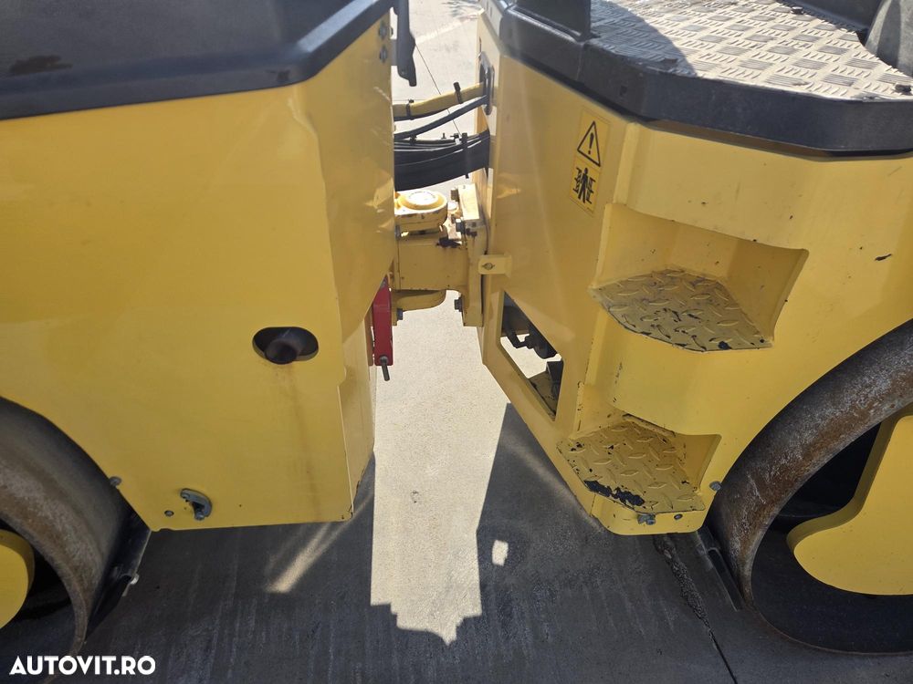 Bomag BW136, 2021, 836h, Masa operationala 5,5 tone, latime tambur 1,4m, motor Kubota 50CP, CE, Lung 2,8m, inalt 2,7m, produs si rulat in GERMANIA, posibilitate leasing 4 ani-PROMOTIE 29.900 EUR+Tva - 9