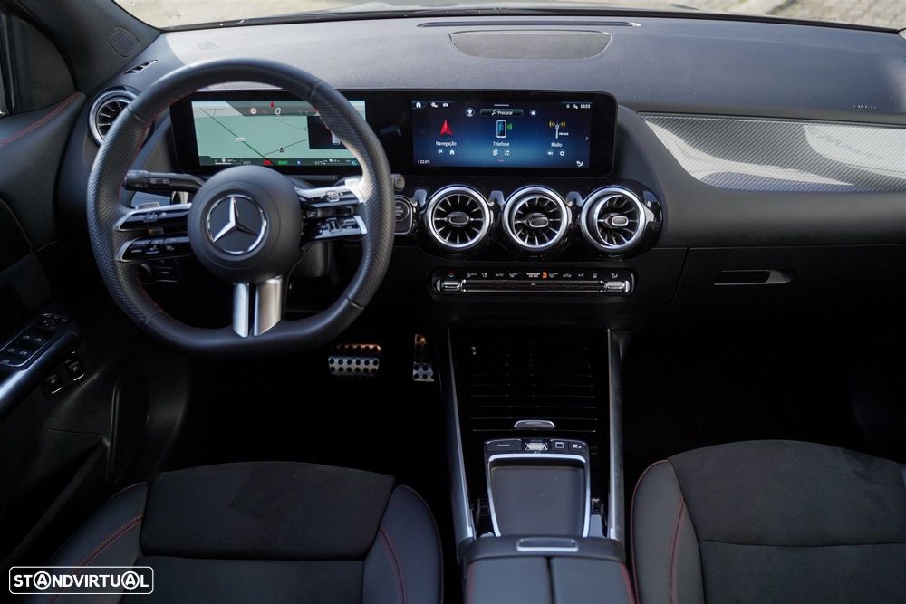 Mercedes-Benz GLA 250 e AMG Line - 16