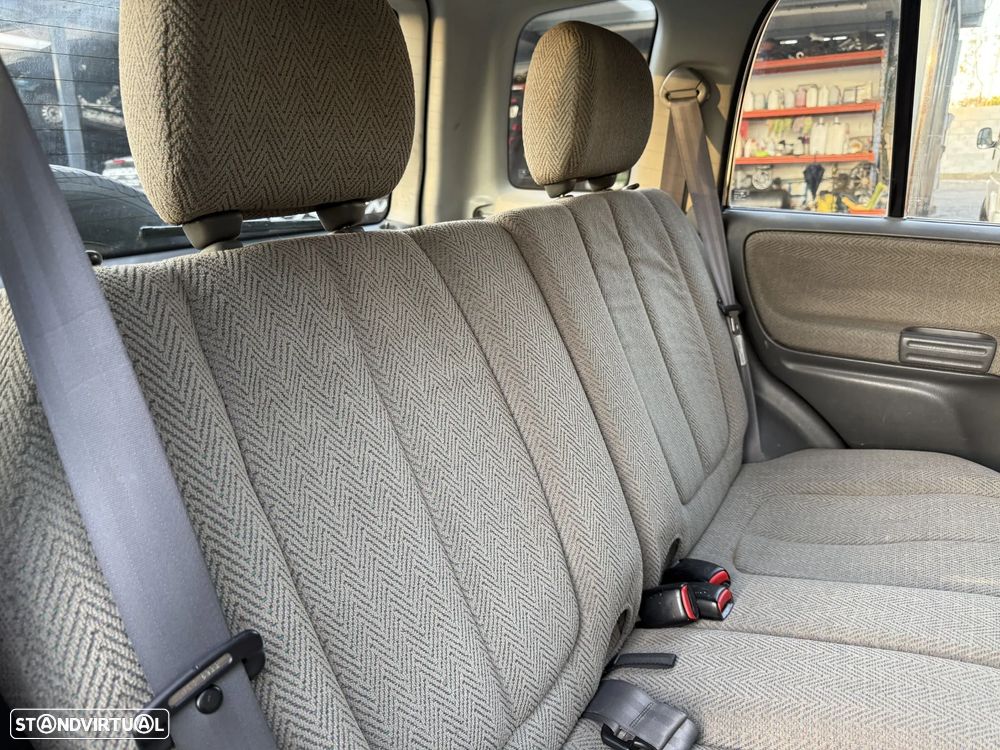 Suzuki Grand Vitara Metal Top 2.0 TDi - 12