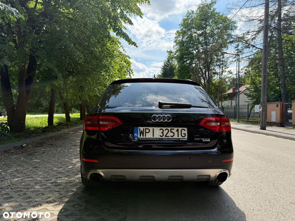 Audi A4 Allroad 2.0 TFSI S tronic - 4