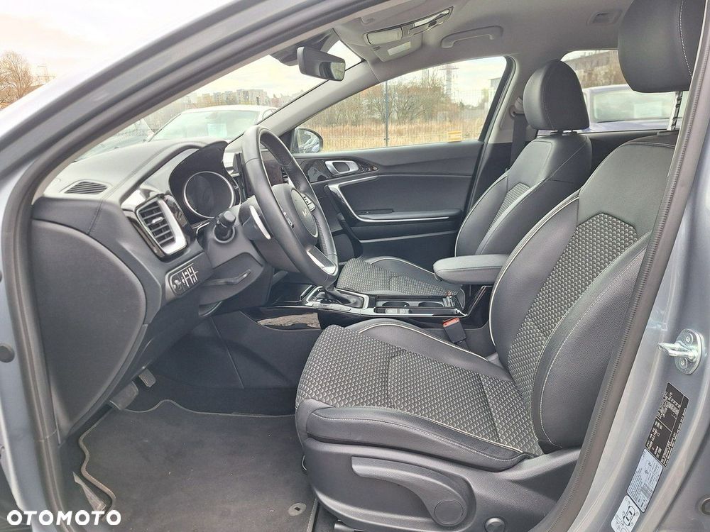 Kia Ceed 1.5 T-GDI L DCT - 10