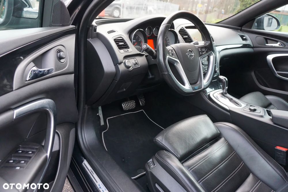 Opel Insignia 2.8 V6 Turbo 4x4 Automatik OPC - 10