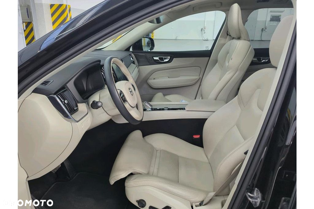 Volvo XC 60 - 5