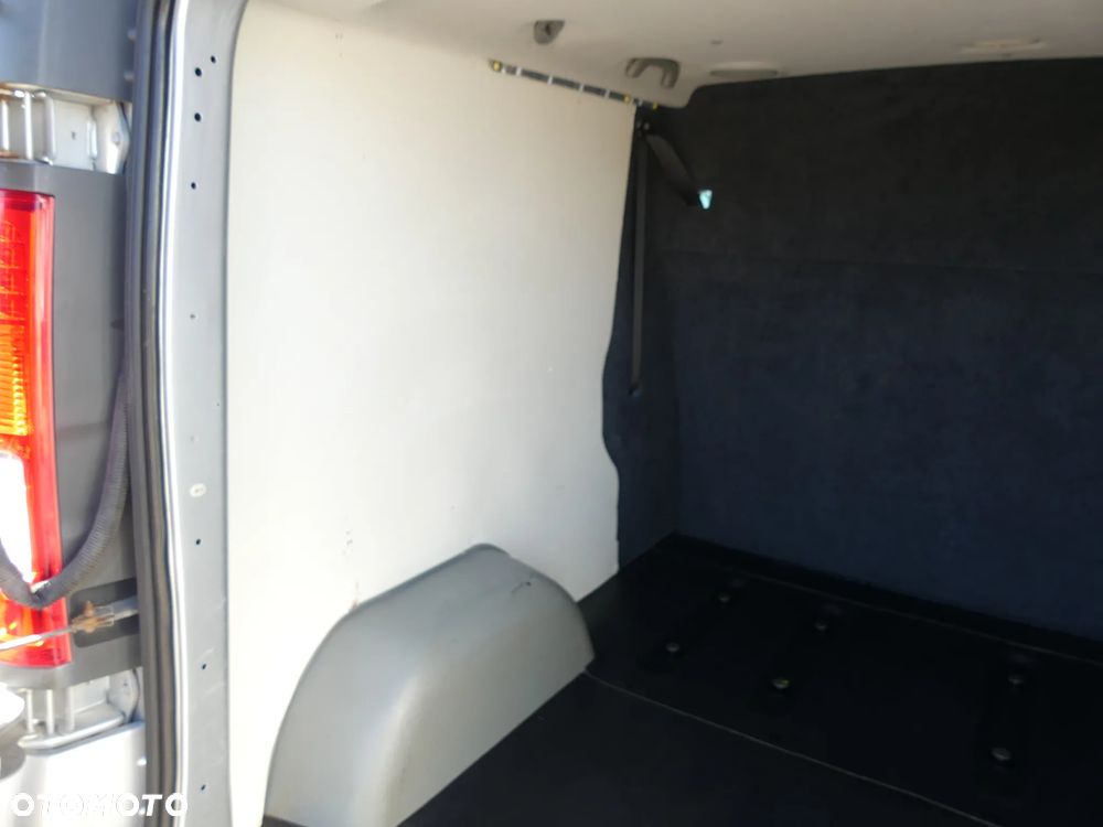 Renault Trafic - 27