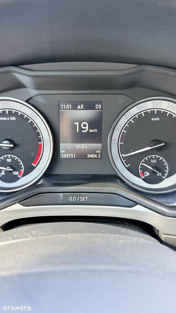 Skoda Superb 1.6 TDI DSG Style - 10