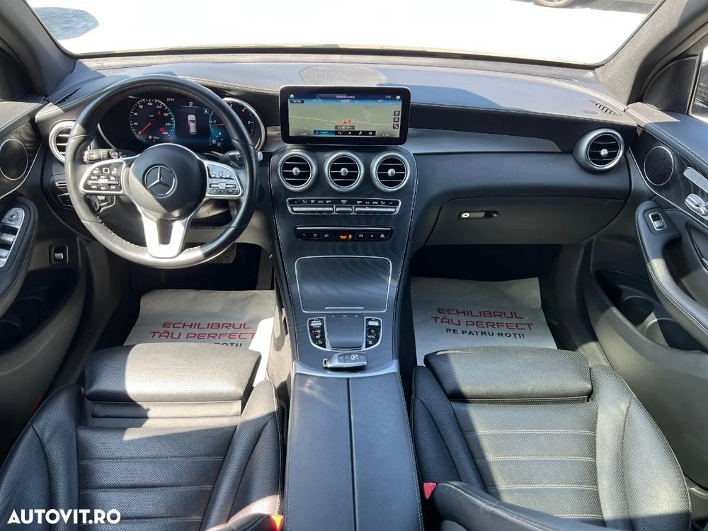 Mercedes-Benz GLC 300 d 4MATIC - 30