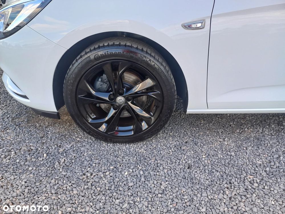 Opel Astra 1.6 CDTI Dynamic S&S - 13