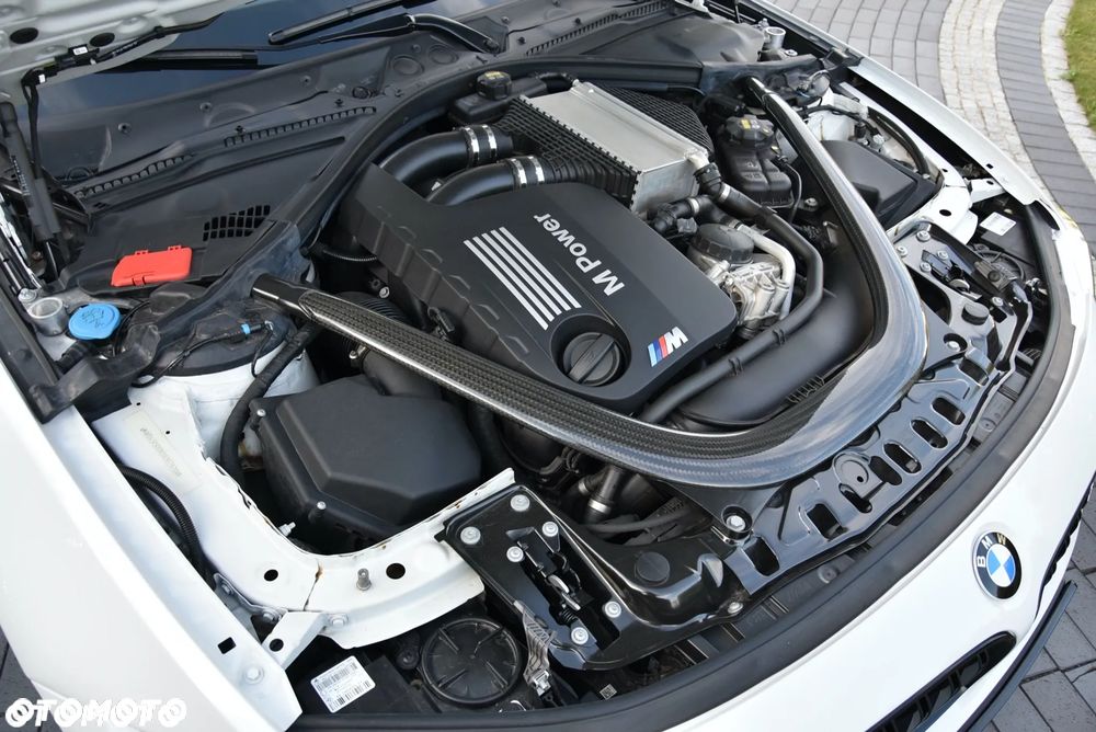 BMW M4 - 30